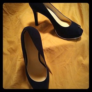 Nine West Navy Blue Peep-Toe Platform Pump
